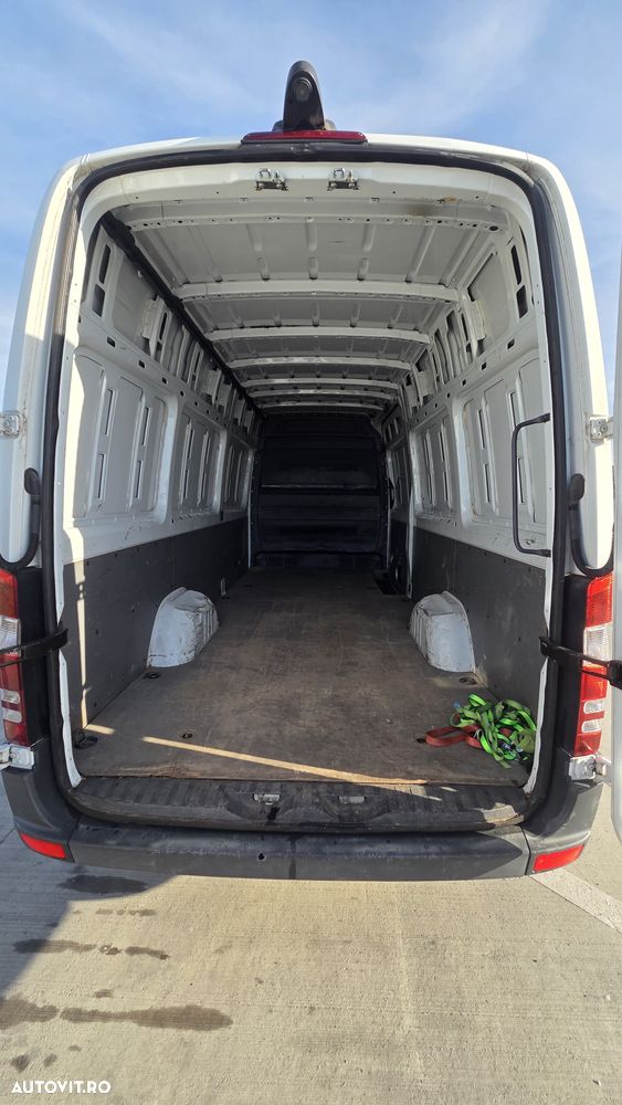 Mercedes-Benz SPRINTER " MAXI" - 10