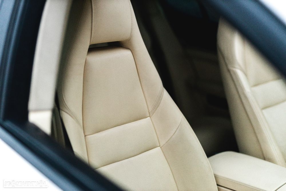 Porsche Panamera S Hybrid - 17