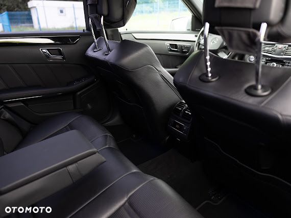 Mercedes-Benz Klasa E 63 AMG AMG Speedshift 7G-MCT - 14