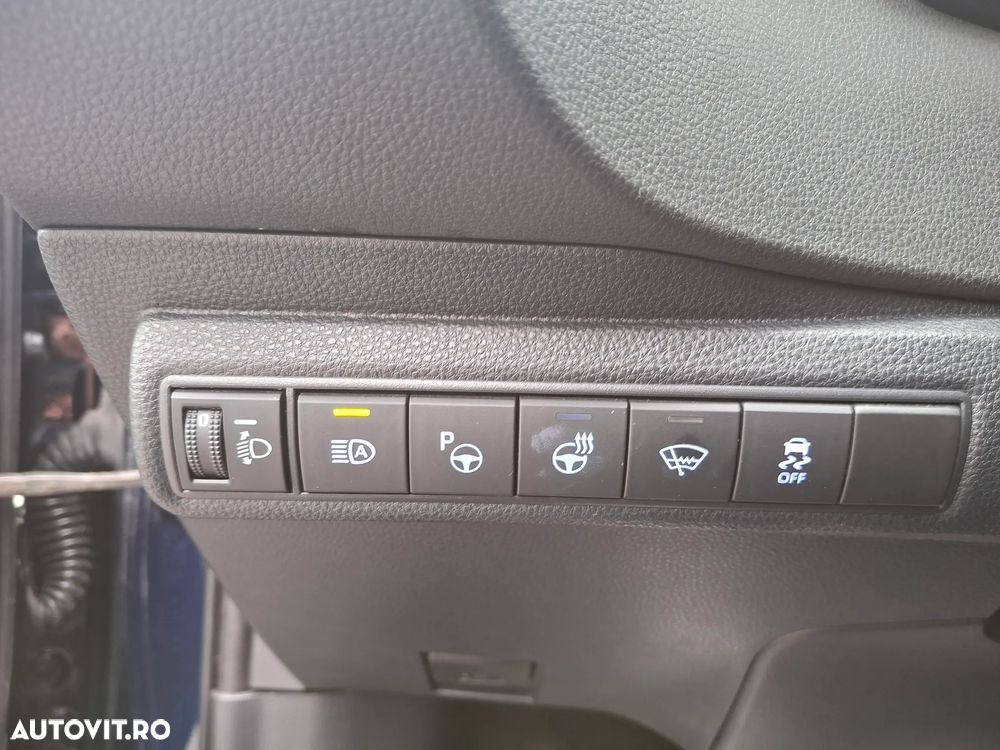 Suzuki Swace 1.8 E-CVT HEV Passion - 15