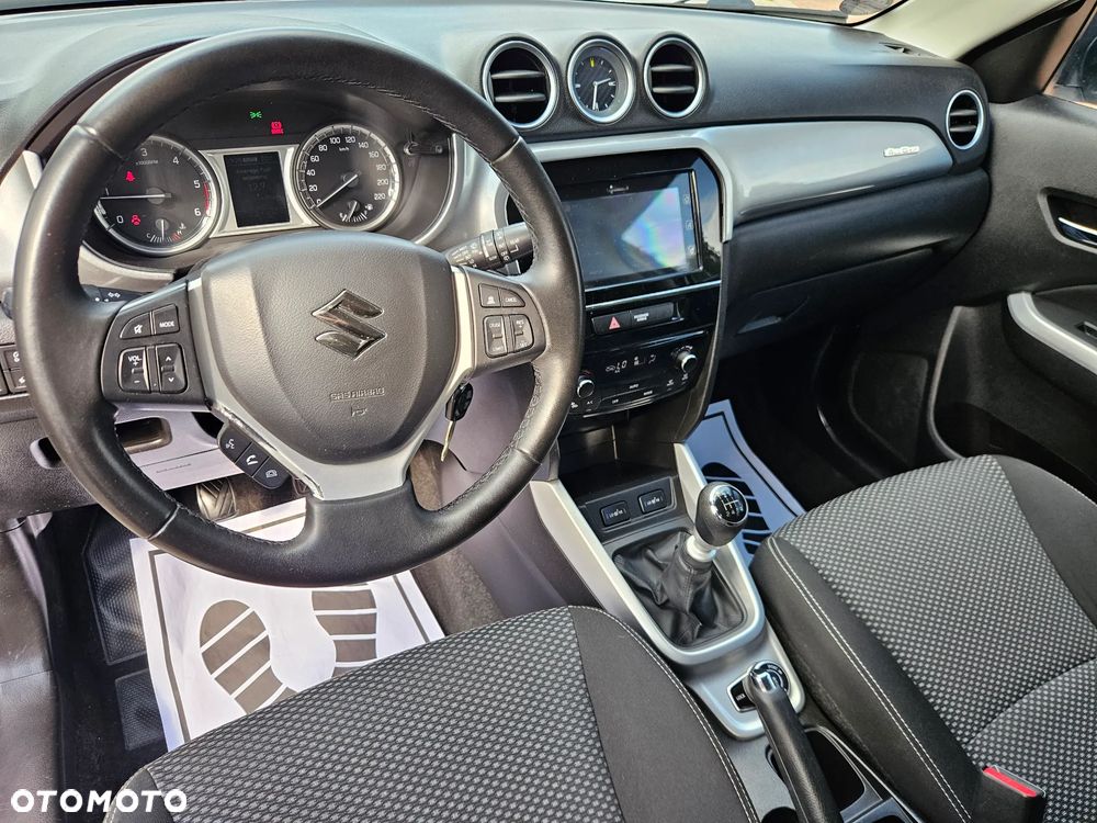 Suzuki Vitara 1.6 DDiS (4x4) Allgrip Comfort - 10