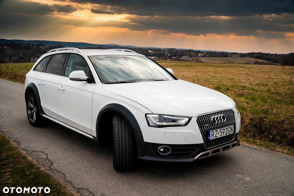 Audi A4 Allroad 2.0 TDI Quattro - 4
