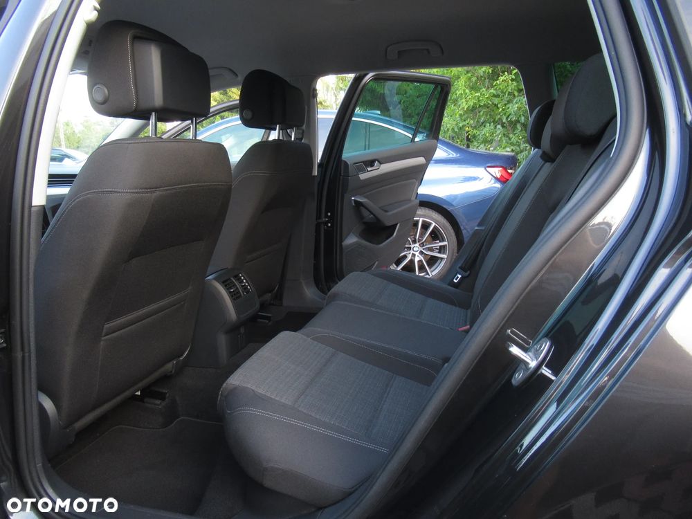Volkswagen Passat 1.5 TSI EVO Business DSG - 8