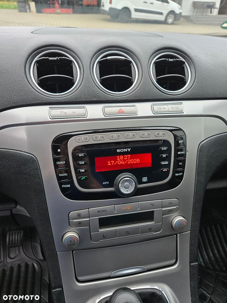 Ford S-Max 2.0 TDCi Trend - 24