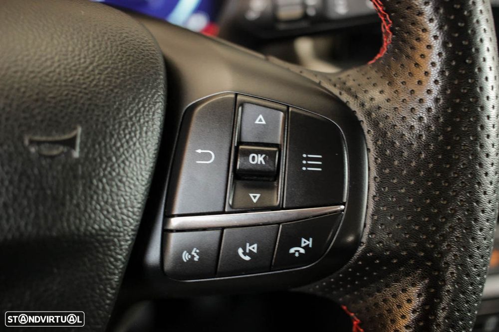 Ford Focus 1.0 EcoBoost MHEV ST-Line - 21