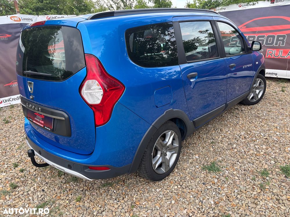 Dacia Lodgy 1.5 Blue dCi Stepway - 9