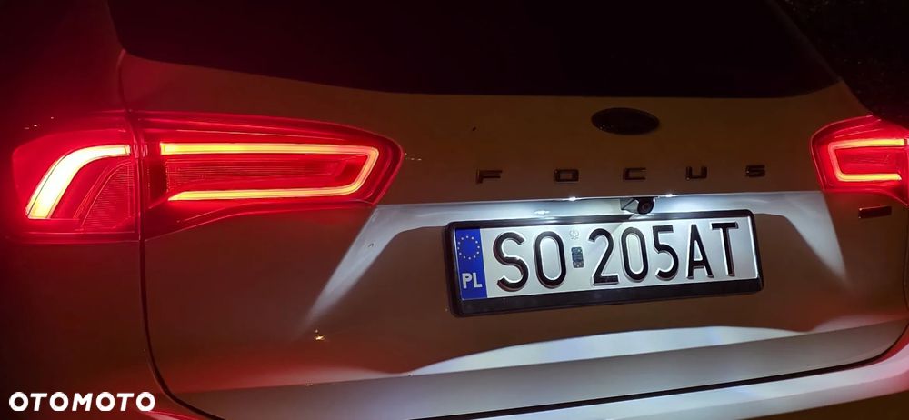 Ford Focus 1.0 EcoBoost mHEV ST-Line - 6