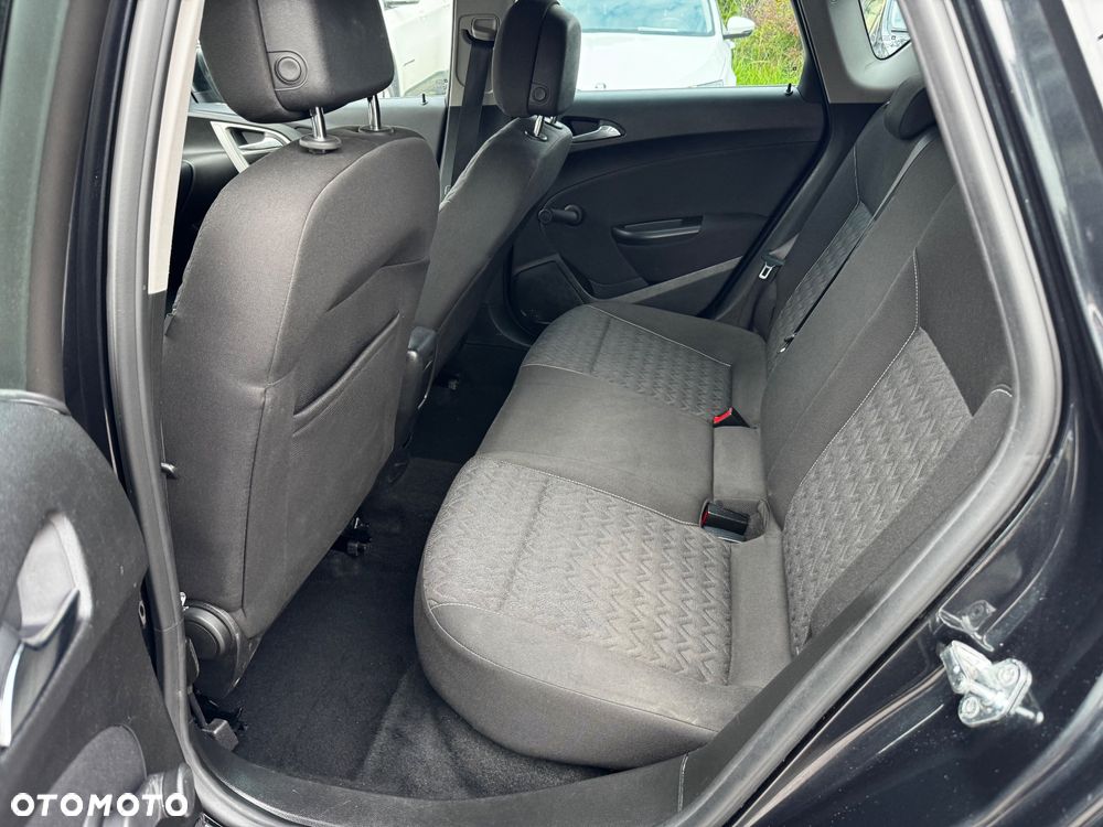 Opel Astra 1.4 Turbo Active - 25