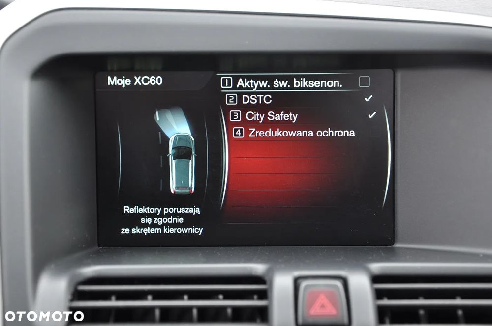 Volvo XC 60 D5 AWD Geartronic Summum - 30