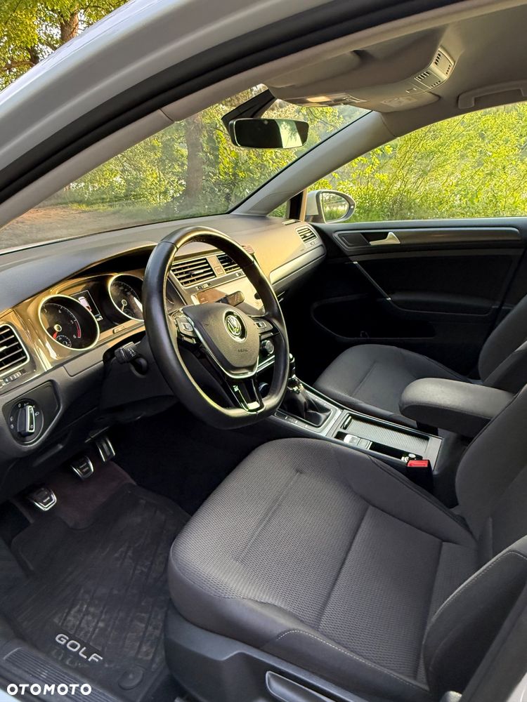 Volkswagen Golf 1.6 TDI BMT Highline - 19