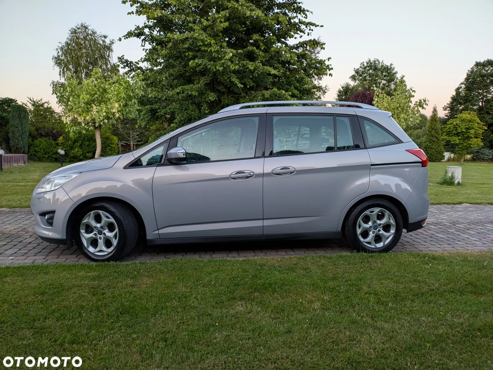 Ford C-MAX 1.6 TDCi Edition - 8