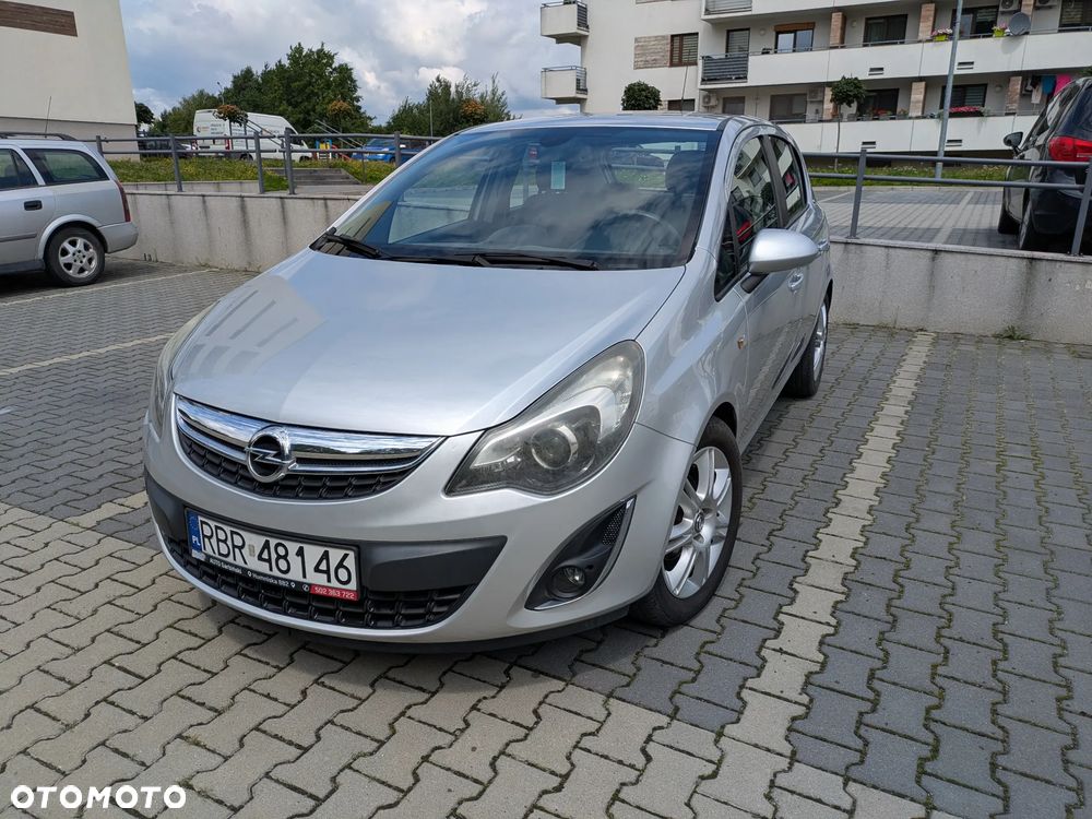 Opel Corsa 1.4 16V Enjoy - 1