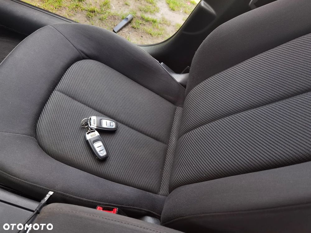 Audi A6 Avant 2.0 TDI Ultra DPF S tronic - 24