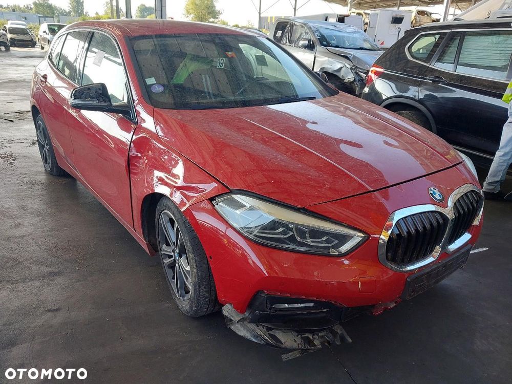 BMW Seria 1 118i Sport Line - 6