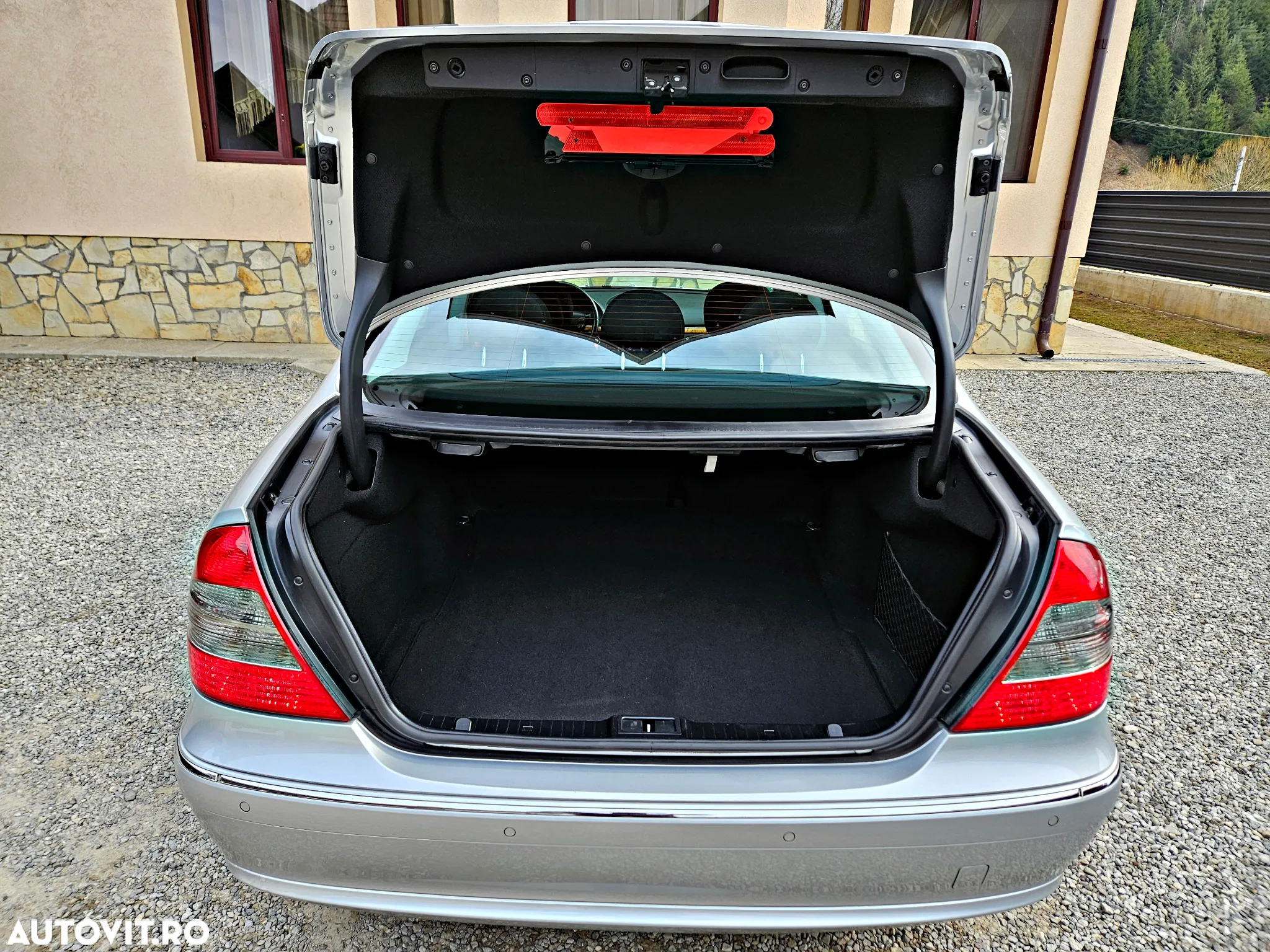 Mercedes-Benz E 220 T CDI Automatik Elegance - 13