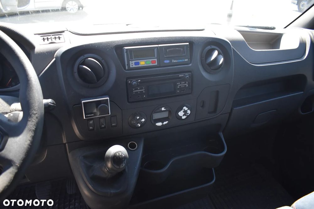 Renault Master - 18