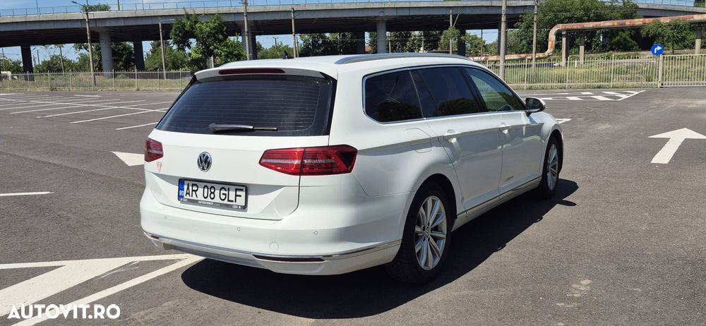 Volkswagen Passat - 3
