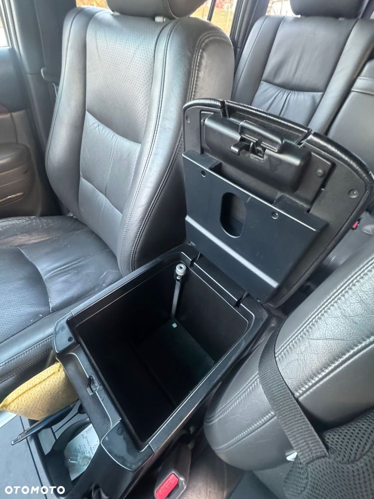 Toyota Land Cruiser 3.0 D Luna - 10