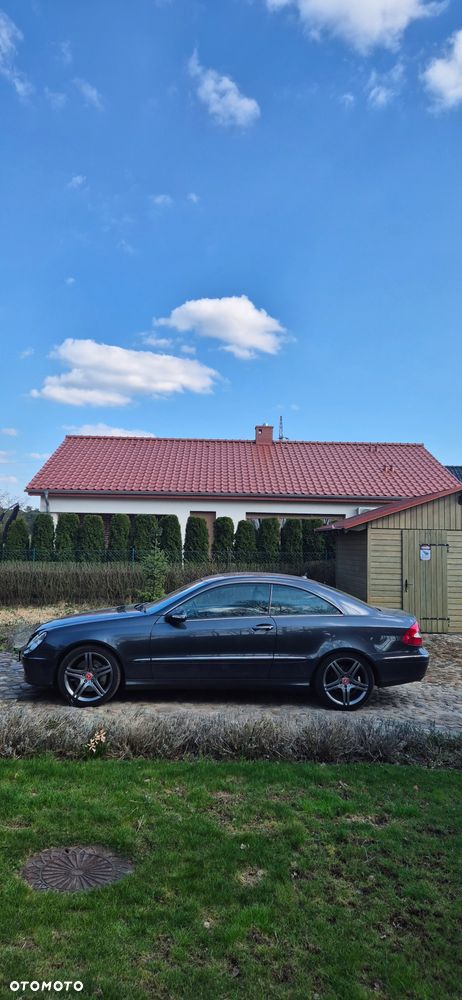 Mercedes-Benz CLK 280 7G-TRONIC Avantgarde - 3