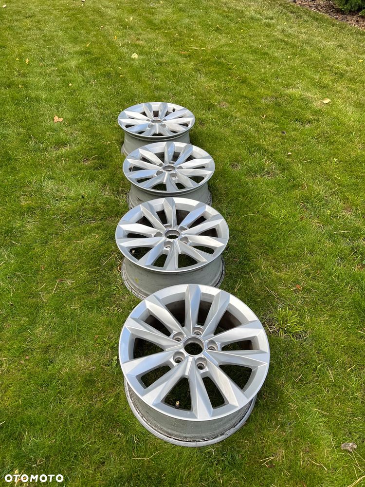 Felgi aluminiowe - Audi A3 - oryginalne, super stan - 2