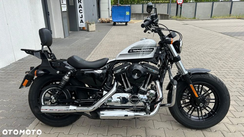 Harley-Davidson Sportster Forty-Eight - 5