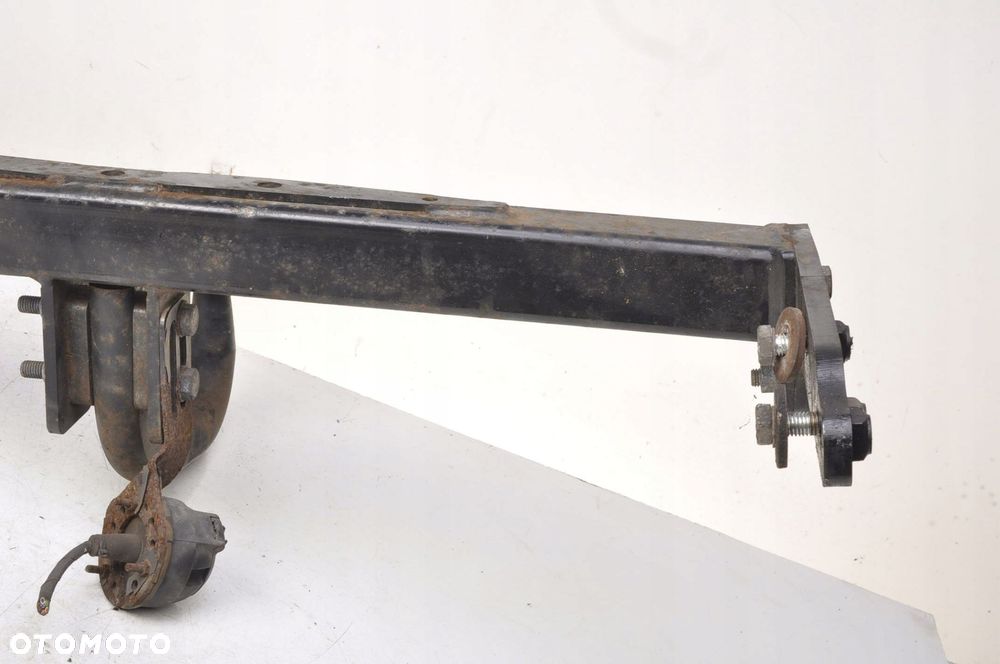 VOLVO V70 III HAK HOLOWNICZY TOW TRUST - 6