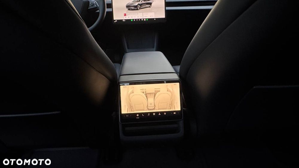 Tesla Model 3 Langstreckenbatterie Allradantrieb Dual Motor - 9