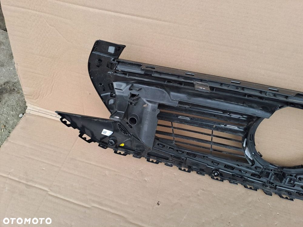 MERCEDES EQC W293 AMG ATRAPA GRILL A2938884100 UŻYWANY - 13