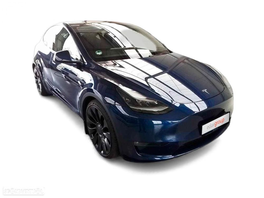 Tesla Model Y Performance Dual Motor AWD - 6