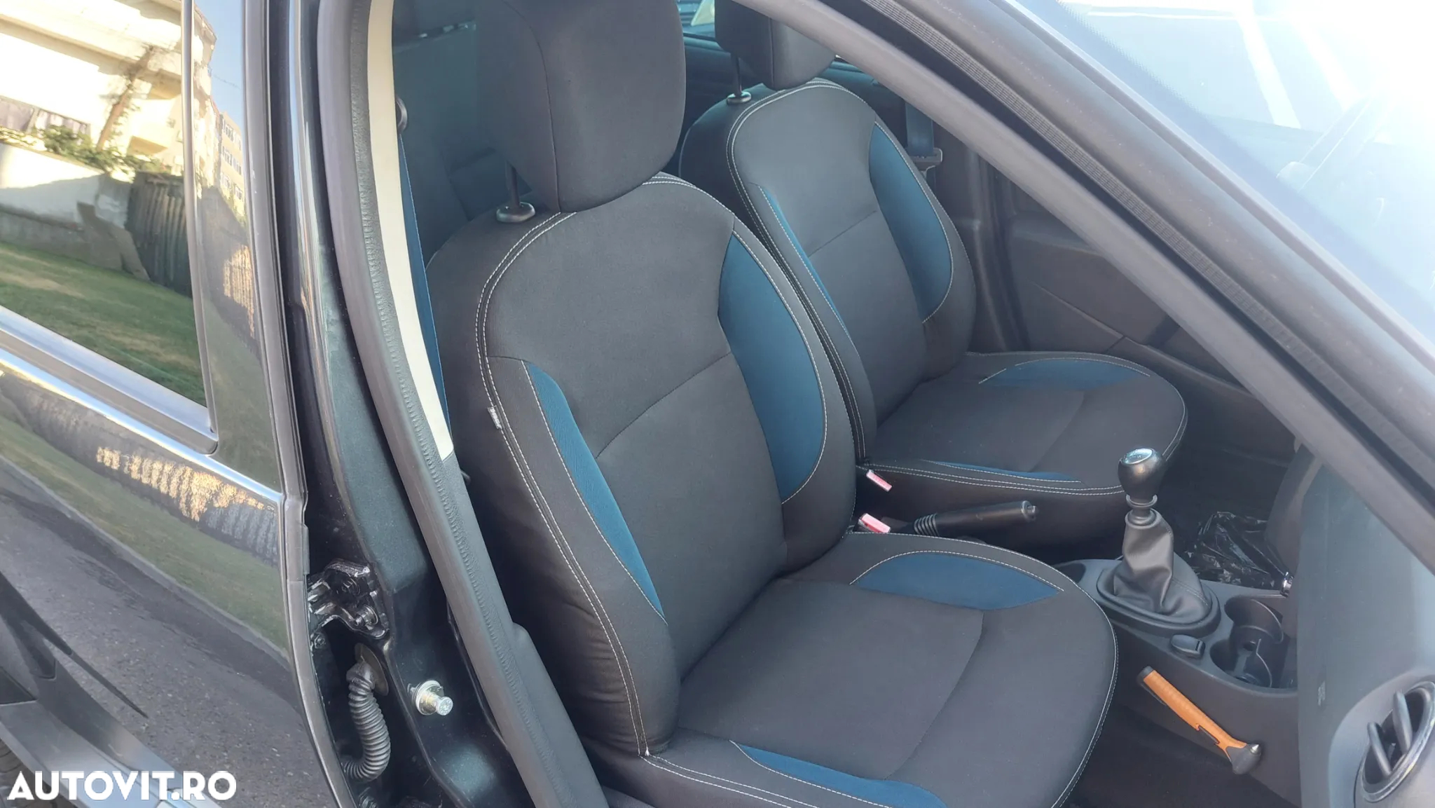 Dacia Duster TCe 125 4x2 Celebration - 7