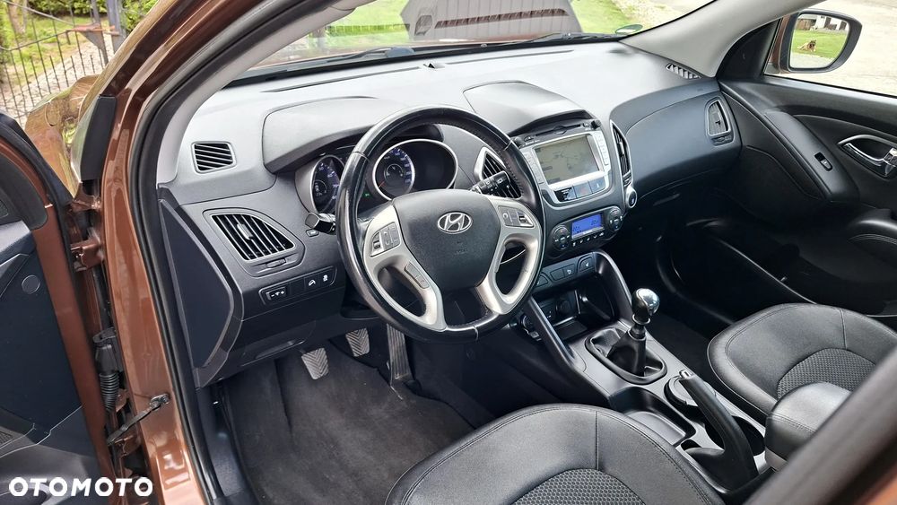 Hyundai ix35 1.6 GDI Premium 2WD - 24