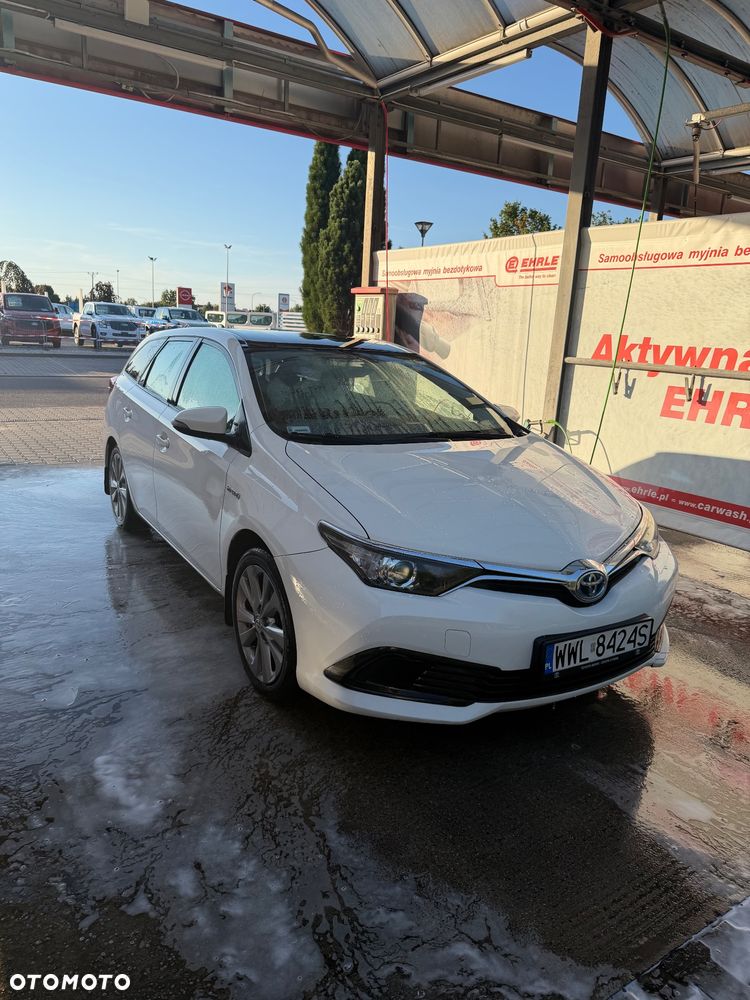 Toyota Auris Hybrid 135 Active - 8
