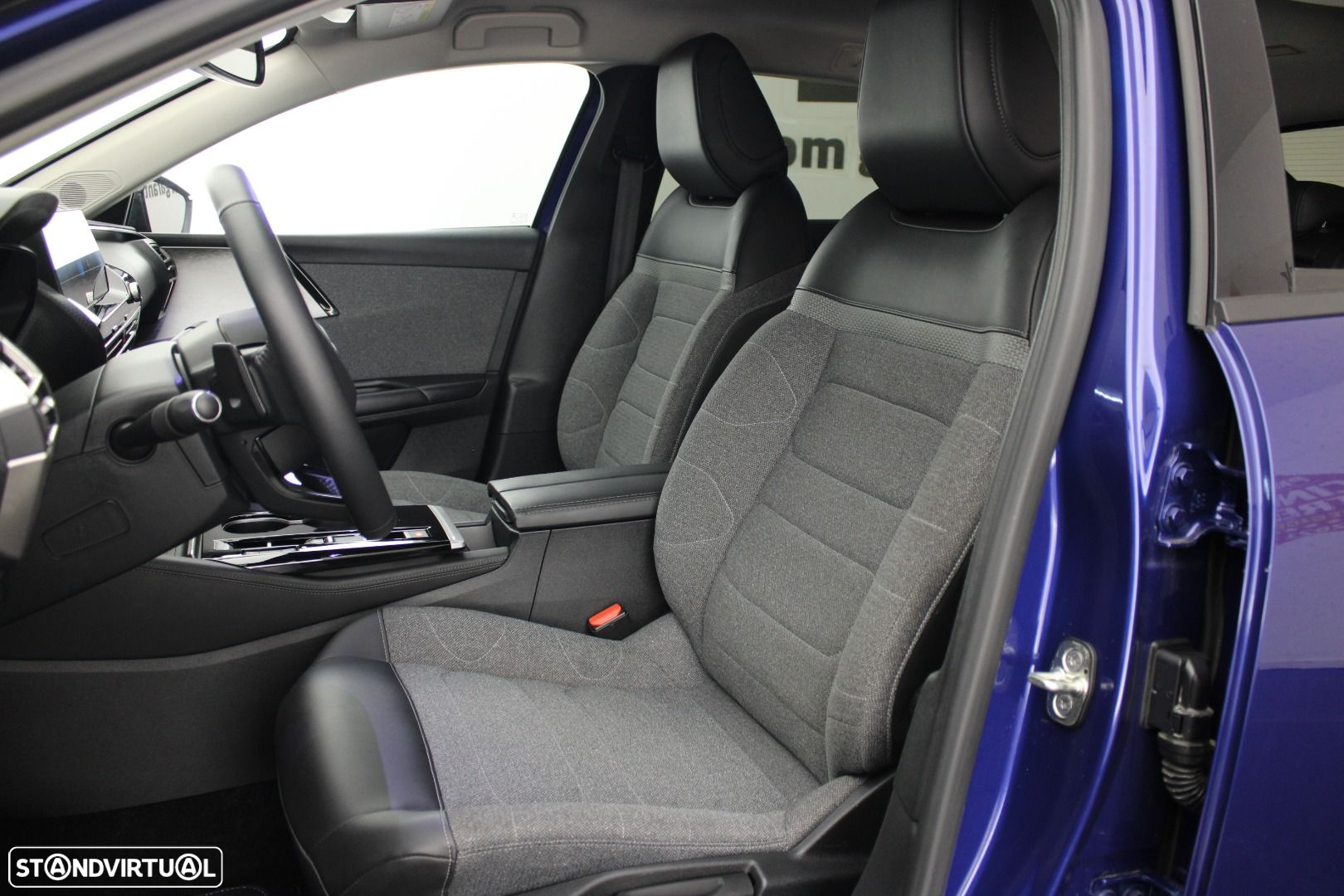 Citroën C5 X 1.2 PureTech Feel EAT8 - 31