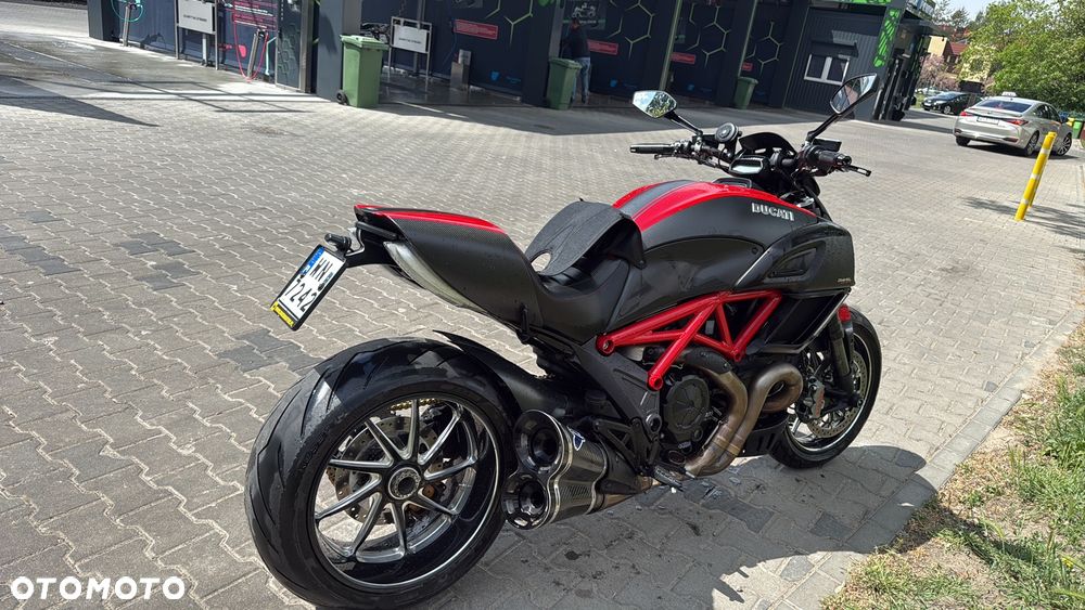 Ducati Diavel - 17