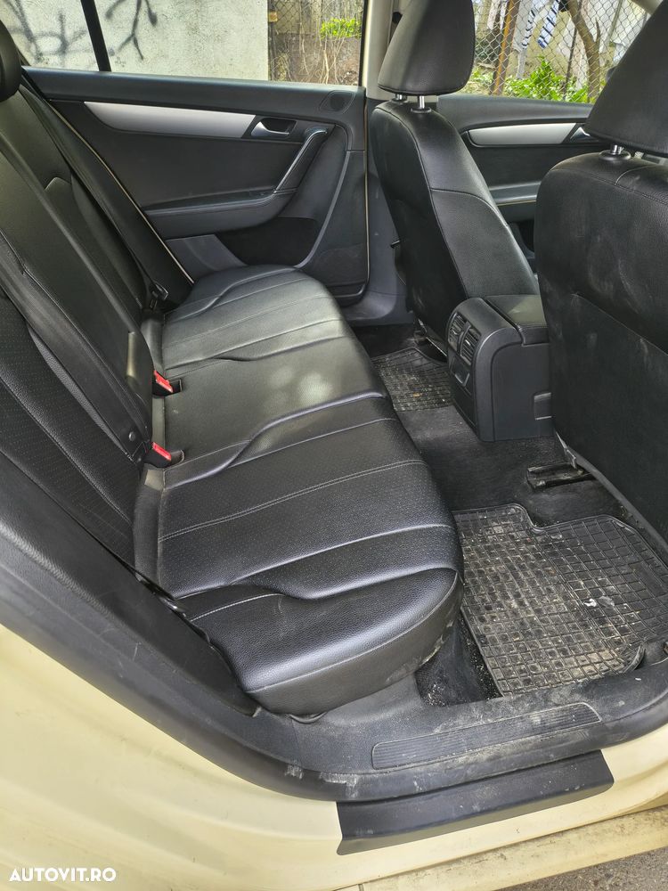 Volkswagen Passat 1.6 TDI BlueMotion Technology Comfortline - 7