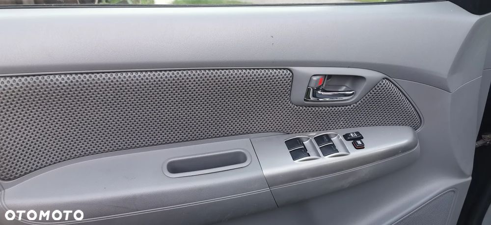 Toyota Hilux 3.0 D-4D SR5-X Platinium - 16