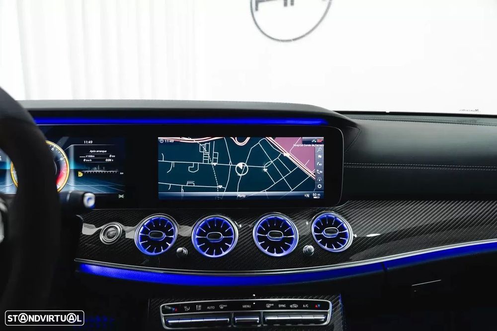 Mercedes-Benz E 63 AMG S 4-Matic+ - 25