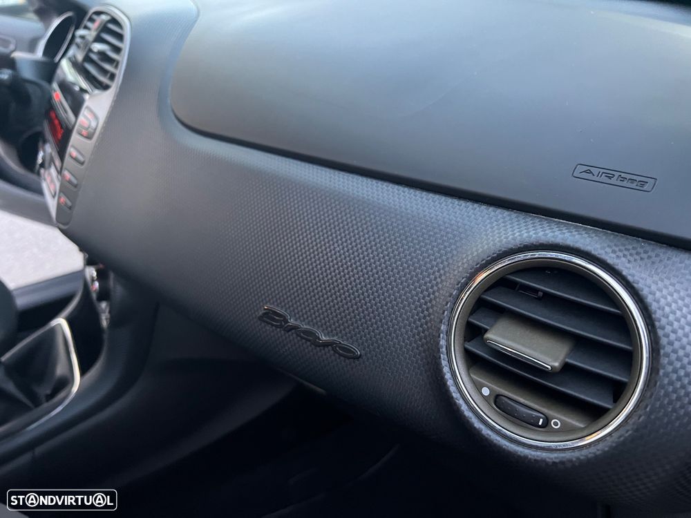 Fiat Bravo 1.4 T-JET 16V Dynamic - 17