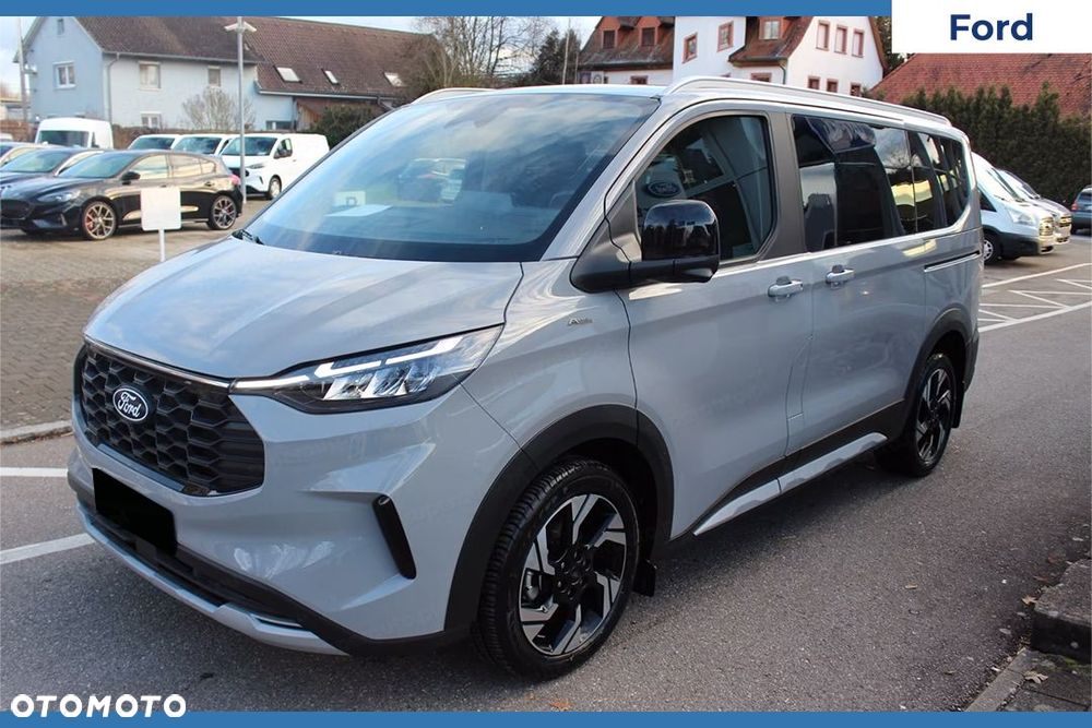 Ford Tourneo Custom - 2