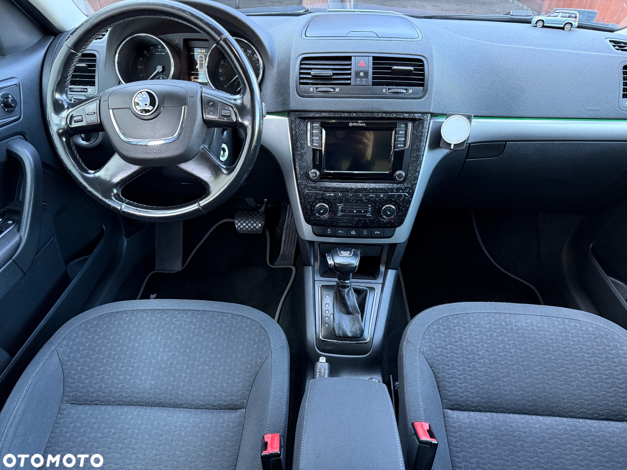 Skoda Yeti Outdoor 2.0 TDI DPF 4x4 Elegance DSG - 19