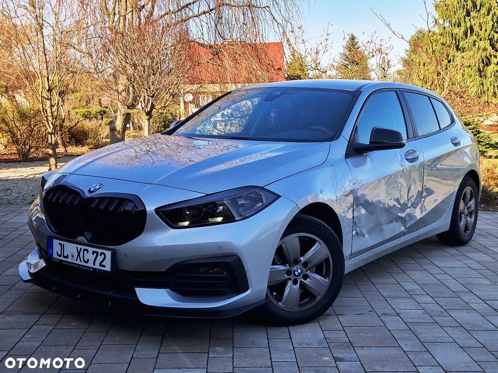 BMW Seria 1 116d Sport Line - 2