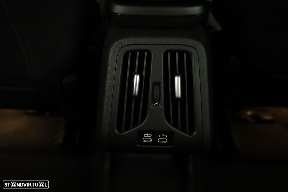 BMW X1 xDrive25e - 24