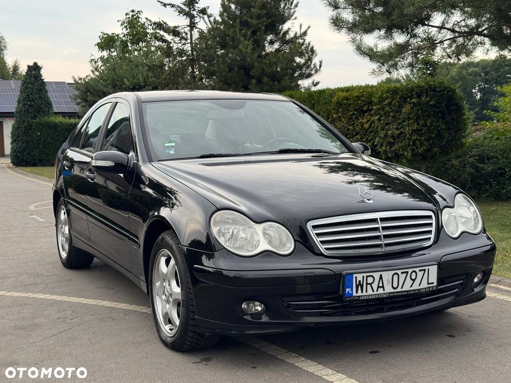 Mercedes-Benz Klasa C 200 T CDI Classic - 3