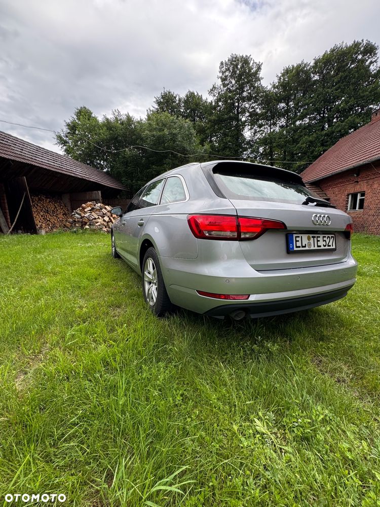 Audi A4 Avant 2.0 TDI DPF clean diesel Ambiente - 14