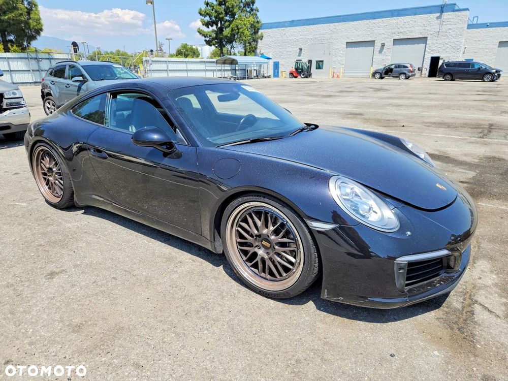 Porsche 911 - 1