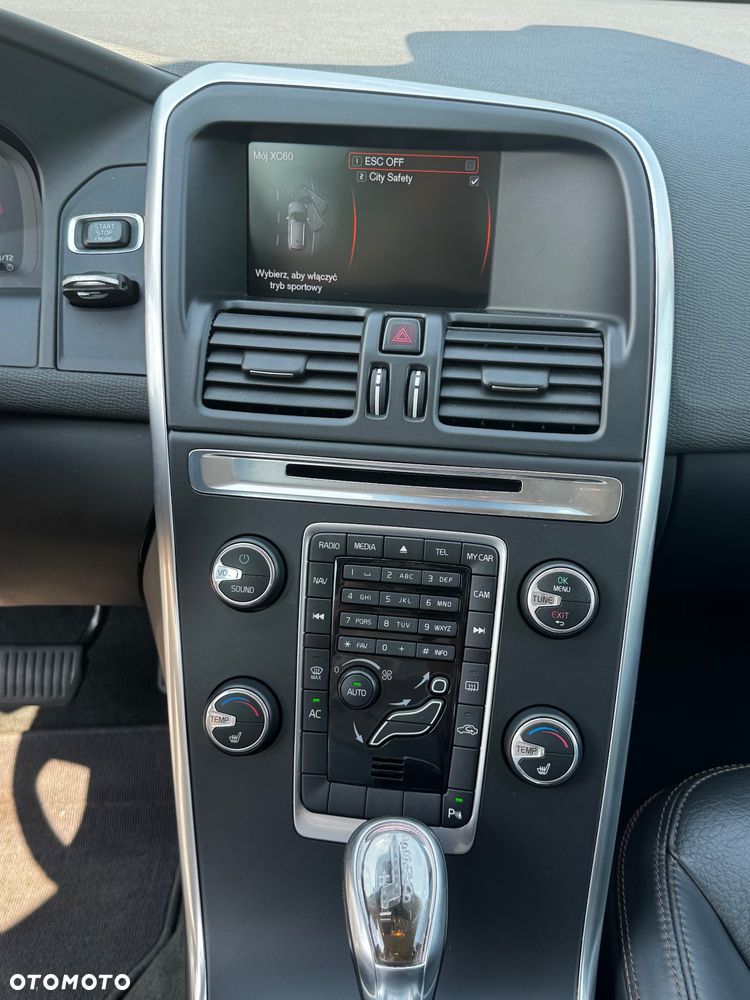 Volvo XC 60 - 13