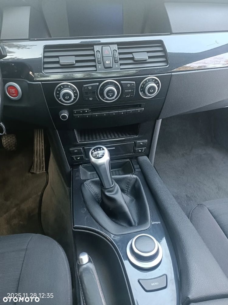 BMW Seria 5 520d - 16