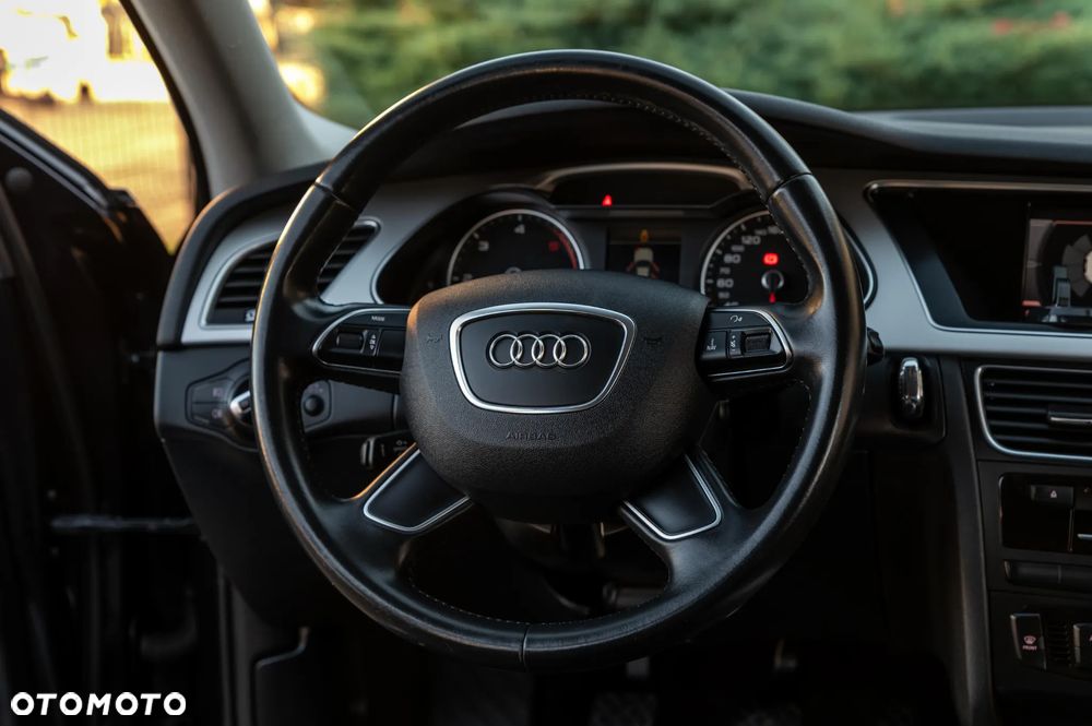 Audi A4 Avant 2.0 TDI - 22