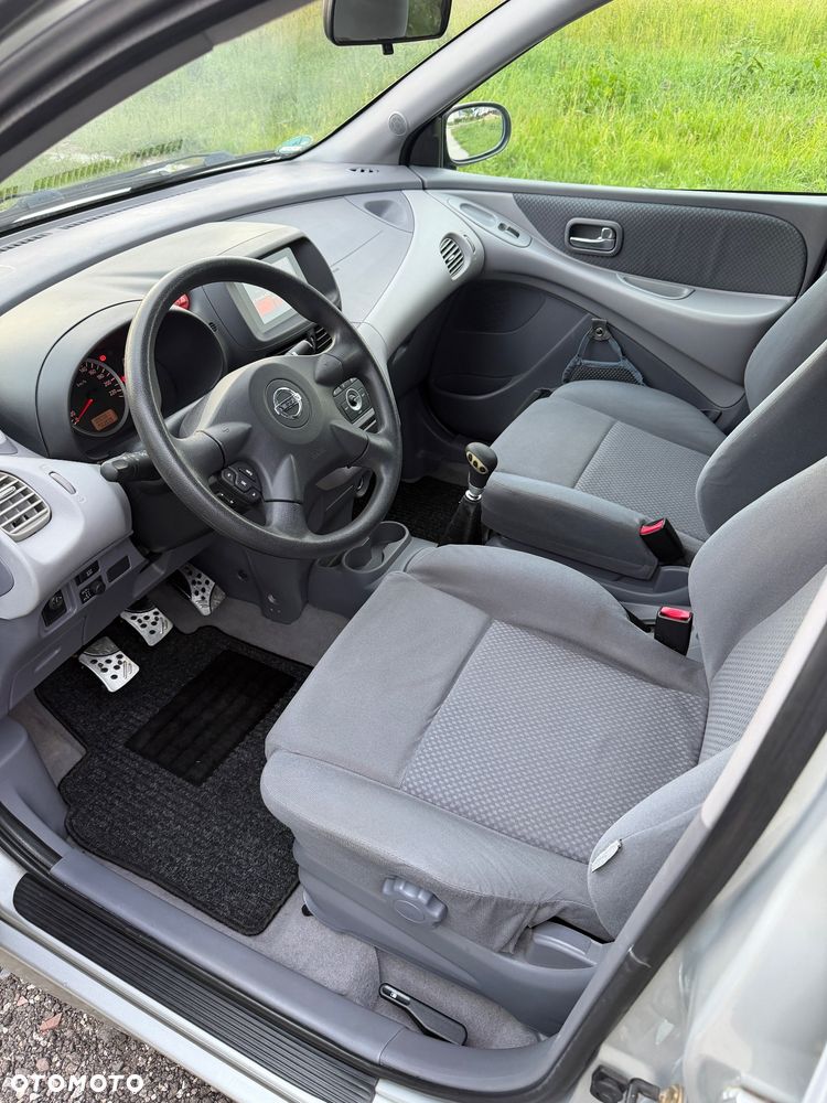 Nissan Almera Tino acenta PLUS - 11
