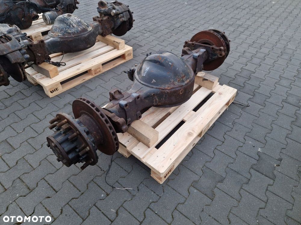 Obudowa mostu Napędowego MAN TGX TGS TGA 6x4 8x4 HY-1350-08 HY1350 Resor - 1